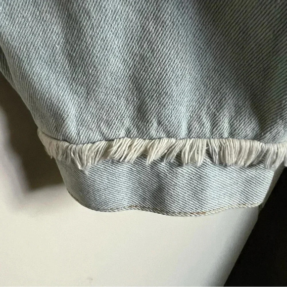 POL Shimmering Jewel Denim Jean Jacket Beaded Distressed Size Large - Picture 9 of 16